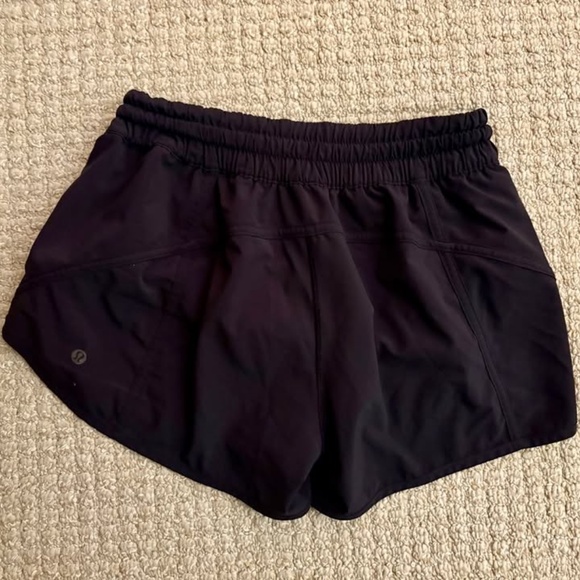 lululemon Tracker Short 4" - Picture 4 of 5